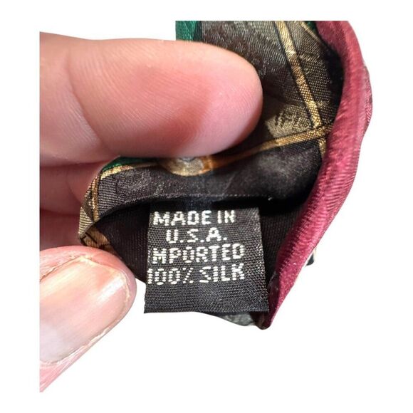 Lot Of 17 Vintage Tabasco Novelty Neckties Rare HTF Collection Peppers Christmas - Picture 15 of 16